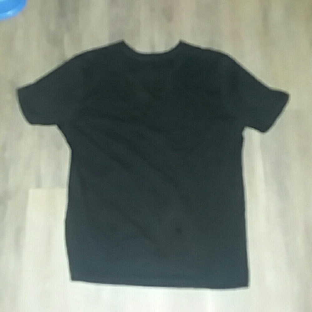 Express V-neck tee-Small - Picture 4 of 4